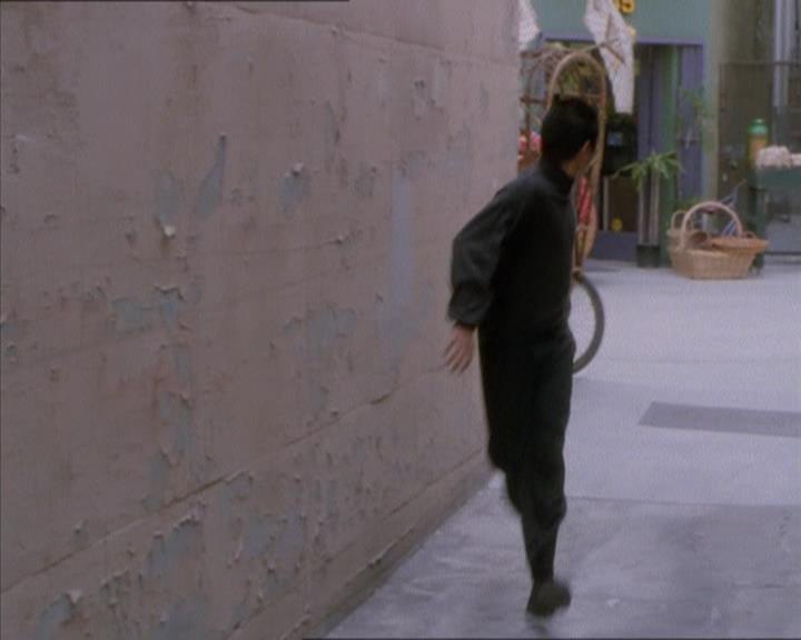 Charmed-Online_dot_net-1x04DeadManDating2192.jpg Charmed-Online_dot_net-1x04DeadManDating2192.jpg