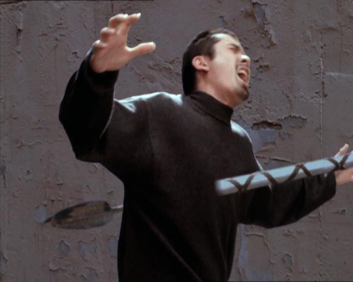 Charmed-Online_dot_net-1x04DeadManDating2218.jpg Charmed-Online_dot_net-1x04DeadManDating2218.jpg