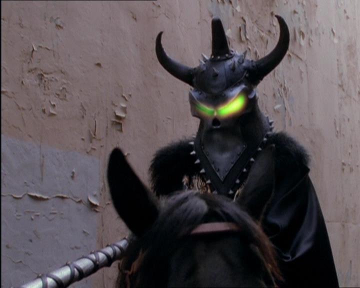 Charmed-Online_dot_net-1x04DeadManDating2233.jpg Charmed-Online_dot_net-1x04DeadManDating2233.jpg