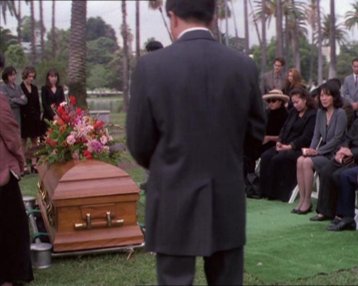 Charmed-Online_dot_net-1x04DeadManDating2286.jpg