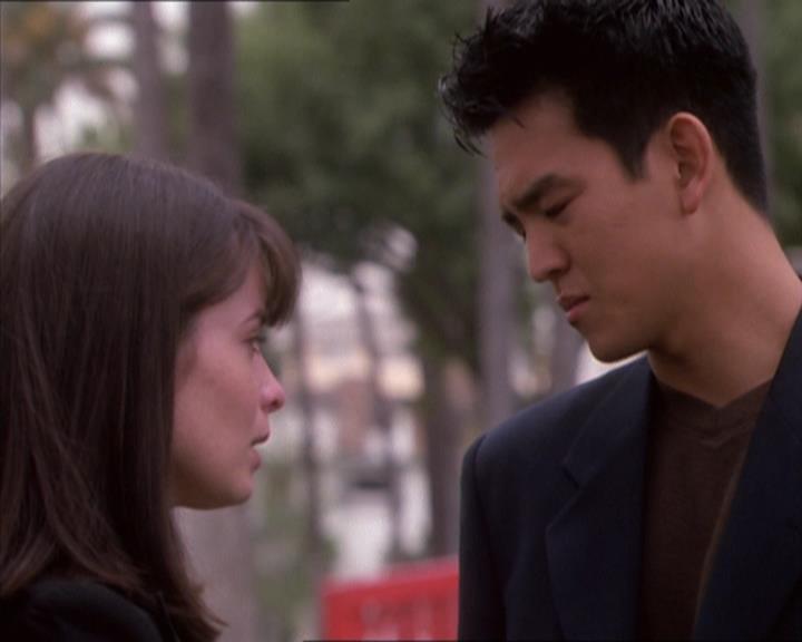 Charmed-Online_dot_net-1x04DeadManDating2321.jpg Charmed-Online_dot_net-1x04DeadManDating2321.jpg