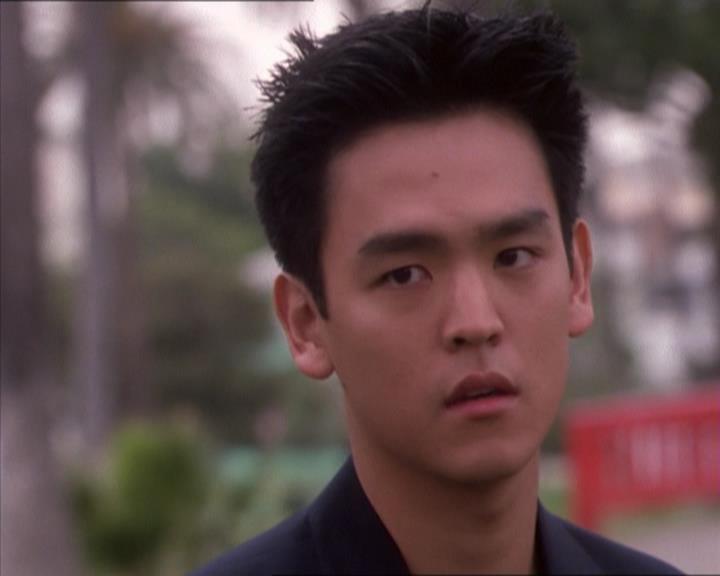 Charmed-Online_dot_net-1x04DeadManDating2346.jpg Charmed-Online_dot_net-1x04DeadManDating2346.jpg