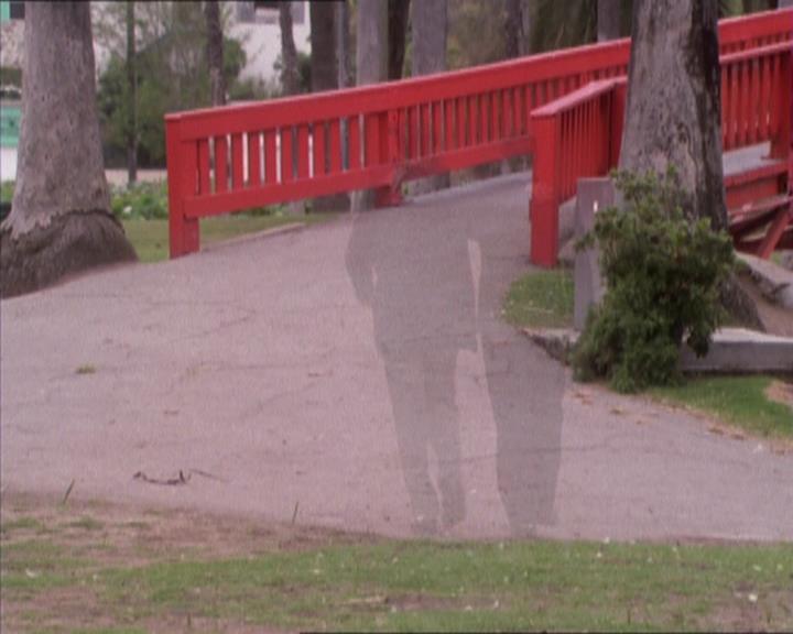 Charmed-Online_dot_net-1x04DeadManDating2361.jpg Charmed-Online_dot_net-1x04DeadManDating2361.jpg