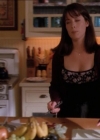 Charmed-Online_dot_net-1x04DeadManDating0315.jpg