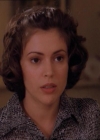 Charmed-Online_dot_net-1x04DeadManDating0318.jpg