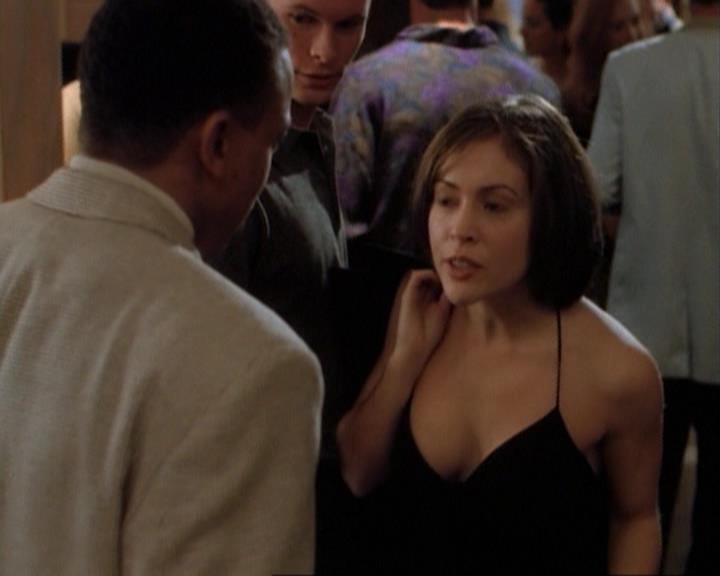 Charmed-Online-dot-net_105DreamSorcerer0019.jpg Charmed-Online-dot-net_105DreamSorcerer0019.jpg