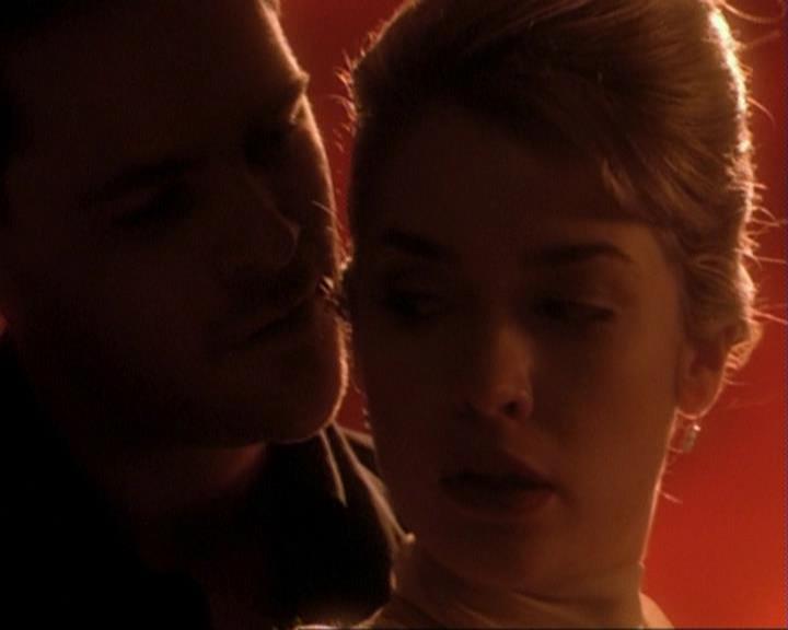 Charmed-Online-dot-net_105DreamSorcerer0204.jpg Charmed-Online-dot-net_105DreamSorcerer0204.jpg