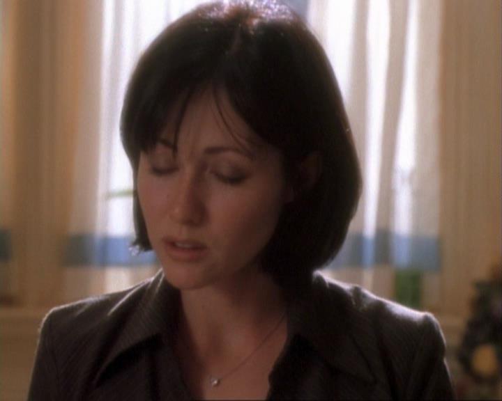 Charmed-Online-dot-net_105DreamSorcerer1048.jpg Charmed-Online-dot-net_105DreamSorcerer1048.jpg