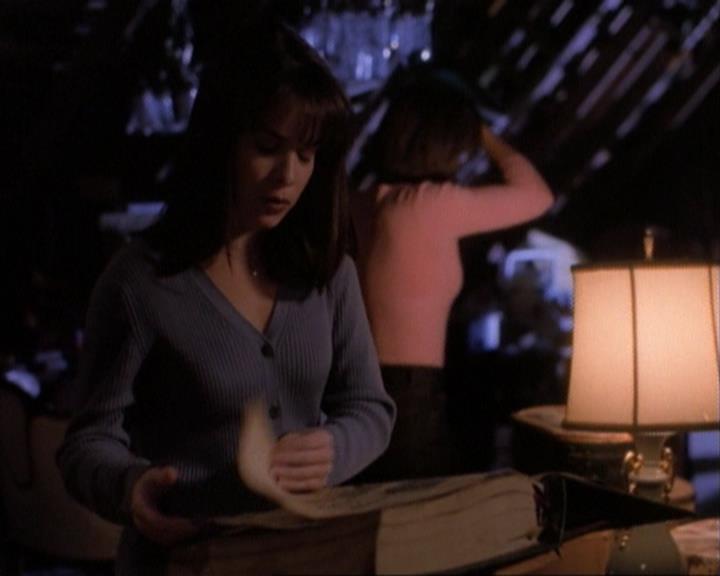 Charmed-Online-dot-net_105DreamSorcerer1820.jpg Charmed-Online-dot-net_105DreamSorcerer1820.jpg