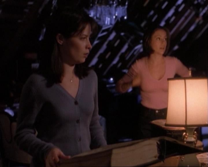 Charmed-Online-dot-net_105DreamSorcerer1826.jpg