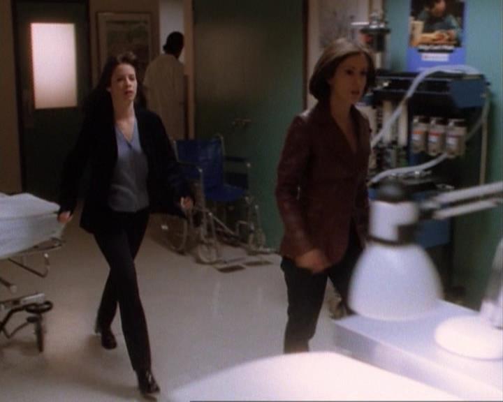 Charmed-Online-dot-net_105DreamSorcerer2101.jpg Charmed-Online-dot-net_105DreamSorcerer2101.jpg