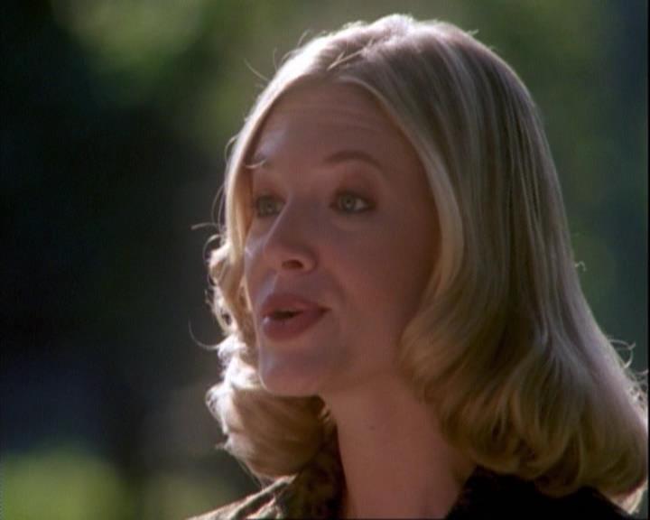 Charmed-Online-dot-net_106TheWeddingFromHell0120.jpg Charmed-Online-dot-net_106TheWeddingFromHell0120.jpg