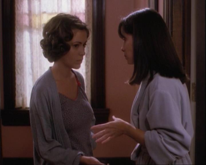 Charmed-Online-dot-net_106TheWeddingFromHell0217.jpg Charmed-Online-dot-net_106TheWeddingFromHell0217.jpg