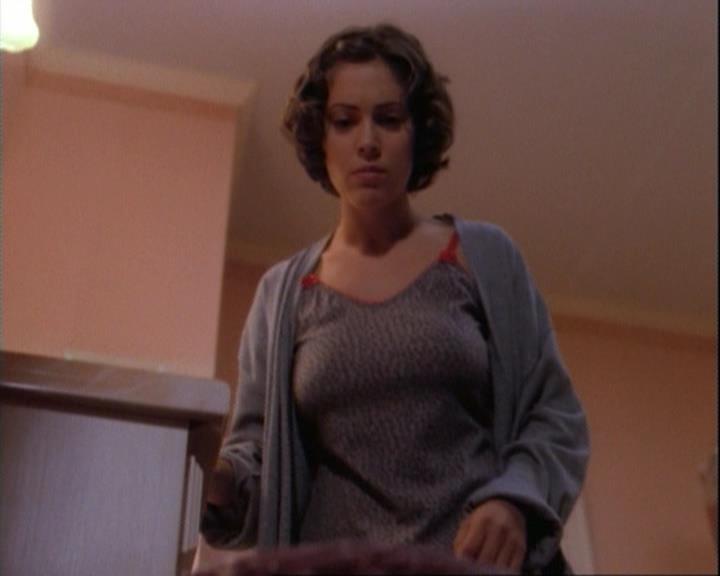 Charmed-Online-dot-net_106TheWeddingFromHell0233.jpg Charmed-Online-dot-net_106TheWeddingFromHell0233.jpg