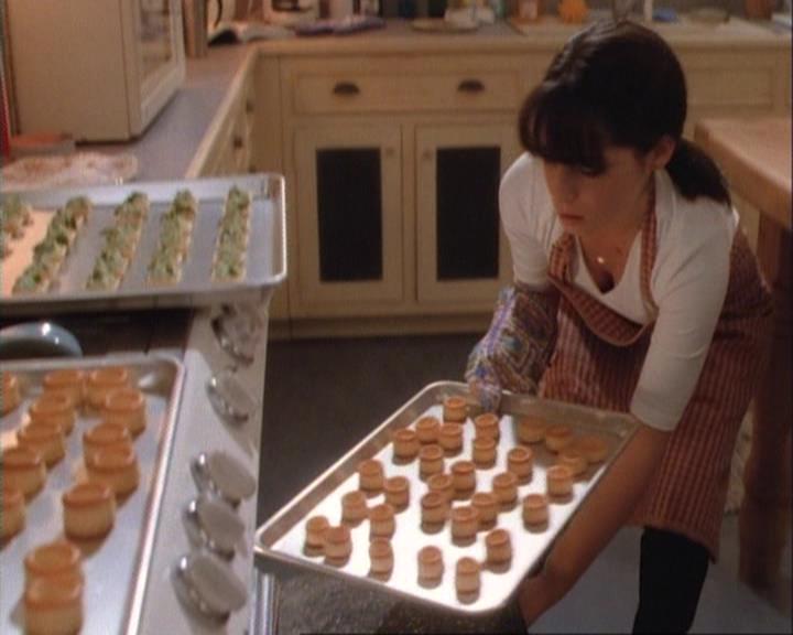 Charmed-Online-dot-net_106TheWeddingFromHell0348.jpg Charmed-Online-dot-net_106TheWeddingFromHell0348.jpg