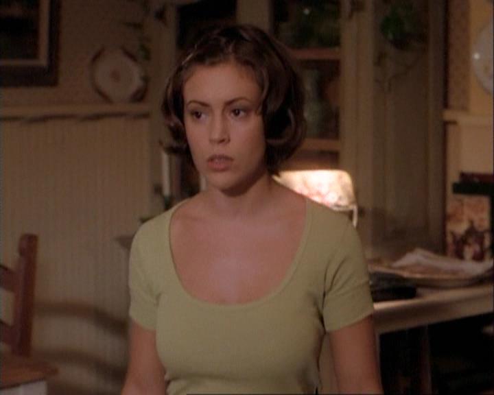 Charmed-Online-dot-net_106TheWeddingFromHell0401.jpg Charmed-Online-dot-net_106TheWeddingFromHell0401.jpg