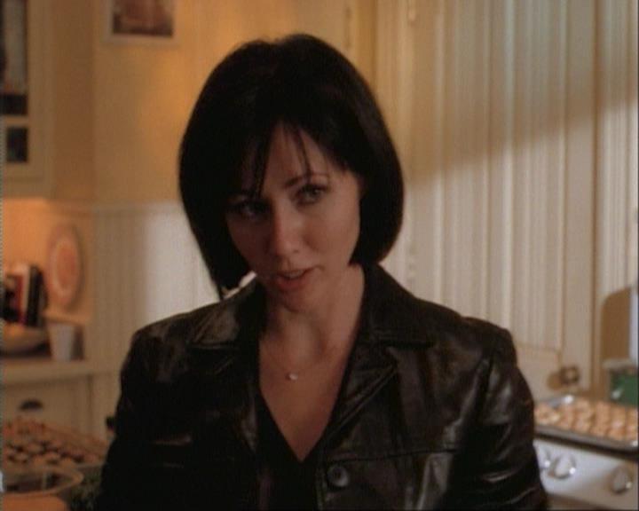 Charmed-Online-dot-net_106TheWeddingFromHell0420.jpg Charmed-Online-dot-net_106TheWeddingFromHell0420.jpg