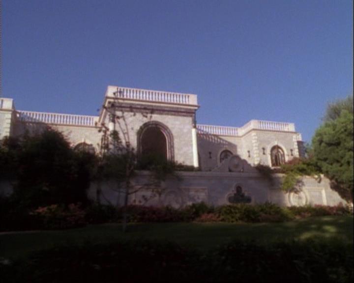 Charmed-Online-dot-net_106TheWeddingFromHell0470.jpg Charmed-Online-dot-net_106TheWeddingFromHell0470.jpg