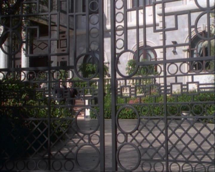 Charmed-Online-dot-net_106TheWeddingFromHell0498.jpg Charmed-Online-dot-net_106TheWeddingFromHell0498.jpg