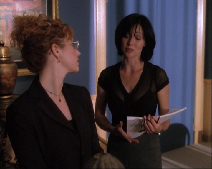 Charmed-Online-dot-net_106TheWeddingFromHell0536.jpg Charmed-Online-dot-net_106TheWeddingFromHell0536.jpg