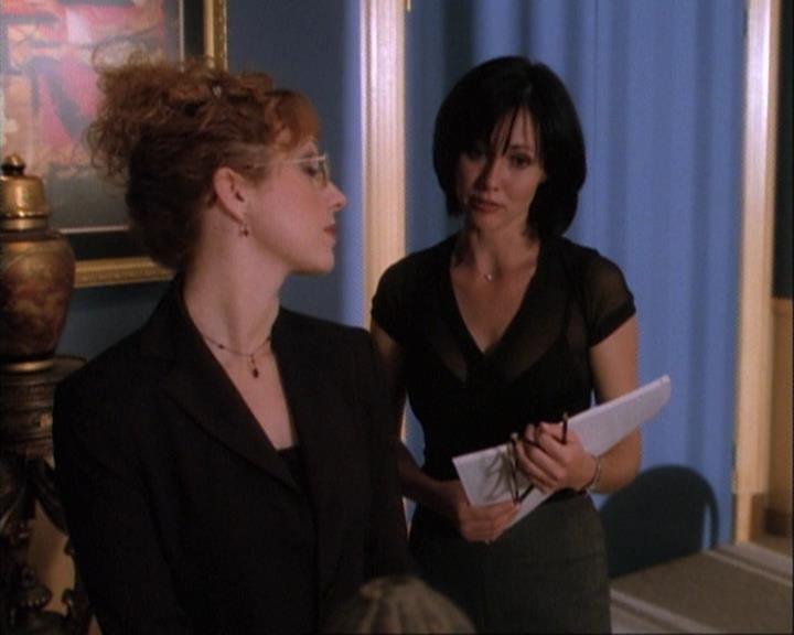 Charmed-Online-dot-net_106TheWeddingFromHell0537.jpg Charmed-Online-dot-net_106TheWeddingFromHell0537.jpg