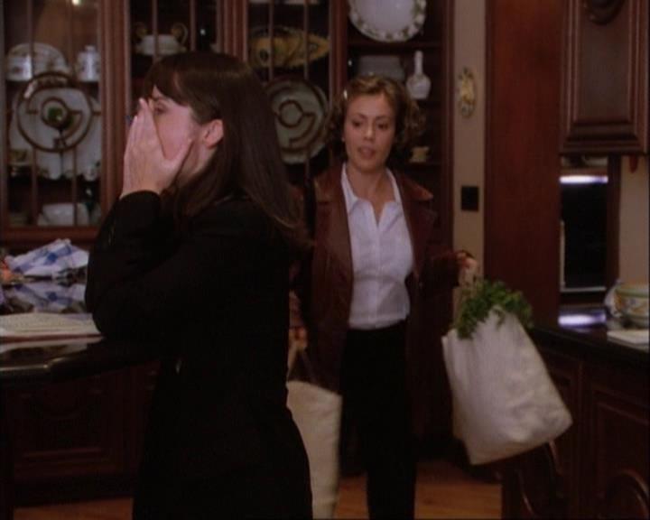 Charmed-Online-dot-net_106TheWeddingFromHell0712.jpg Charmed-Online-dot-net_106TheWeddingFromHell0712.jpg