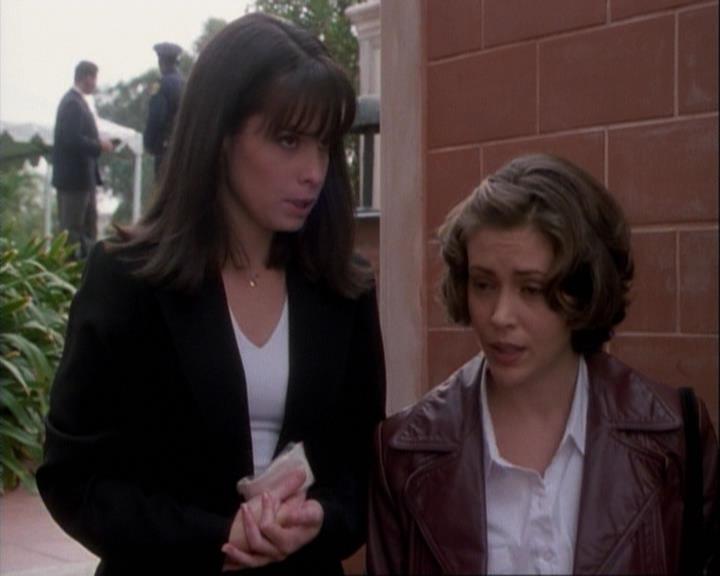 Charmed-Online-dot-net_106TheWeddingFromHell1105.jpg Charmed-Online-dot-net_106TheWeddingFromHell1105.jpg