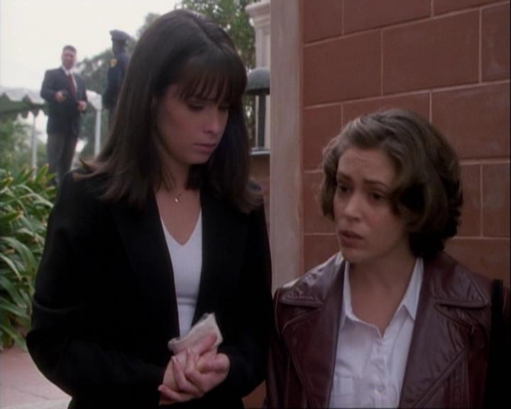 Charmed-Online-dot-net_106TheWeddingFromHell1106.jpg Charmed-Online-dot-net_106TheWeddingFromHell1106.jpg