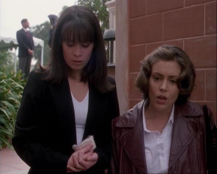 Charmed-Online-dot-net_106TheWeddingFromHell1112.jpg Charmed-Online-dot-net_106TheWeddingFromHell1112.jpg