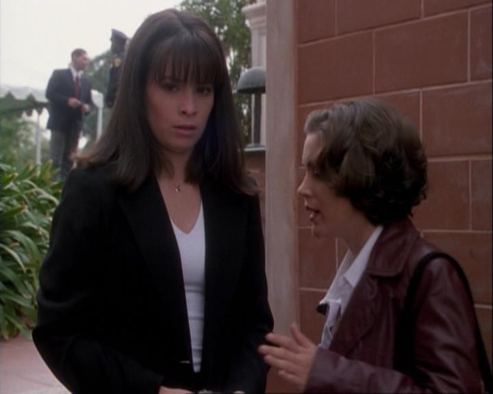 Charmed-Online-dot-net_106TheWeddingFromHell1124.jpg Charmed-Online-dot-net_106TheWeddingFromHell1124.jpg