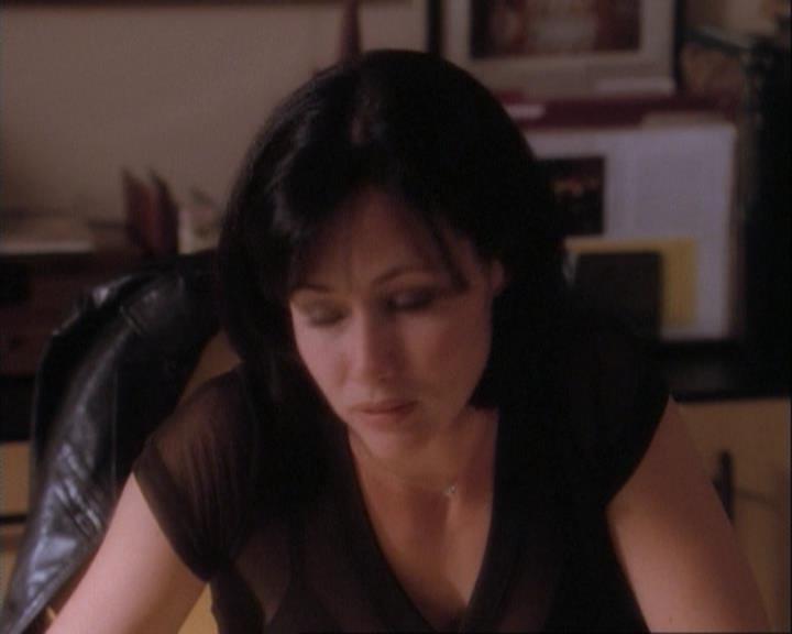 Charmed-Online-dot-net_106TheWeddingFromHell1256.jpg Charmed-Online-dot-net_106TheWeddingFromHell1256.jpg