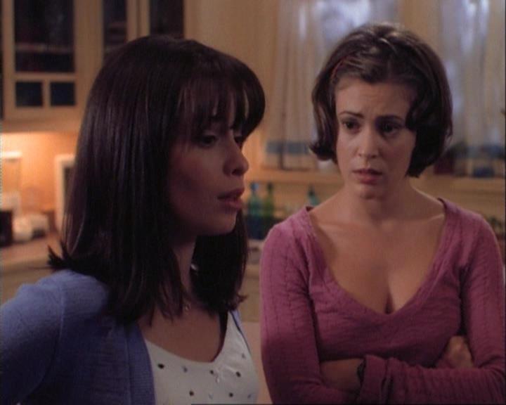 Charmed-Online-dot-net_106TheWeddingFromHell1581.jpg Charmed-Online-dot-net_106TheWeddingFromHell1581.jpg