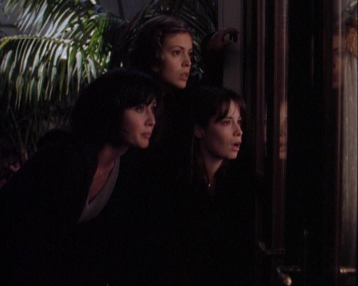 Charmed-Online-dot-net_106TheWeddingFromHell1611.jpg Charmed-Online-dot-net_106TheWeddingFromHell1611.jpg