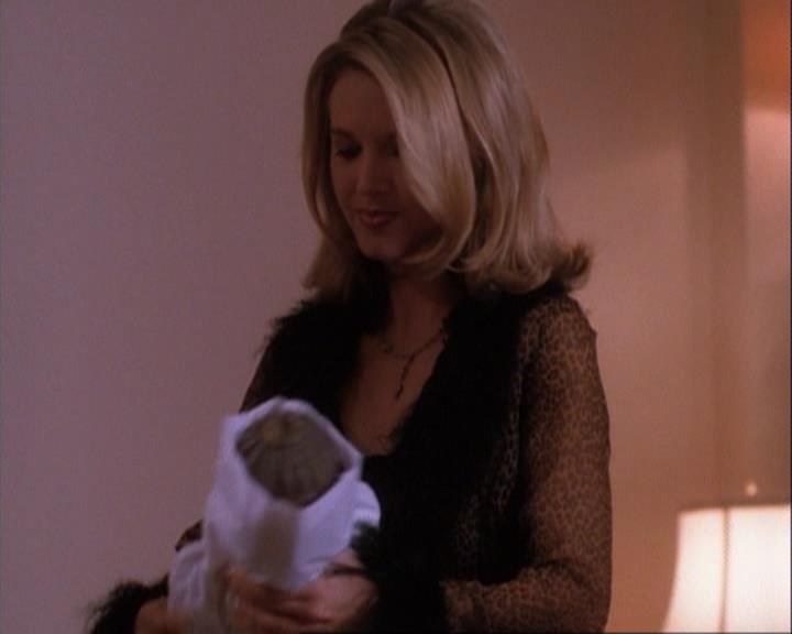 Charmed-Online-dot-net_106TheWeddingFromHell1623.jpg Charmed-Online-dot-net_106TheWeddingFromHell1623.jpg