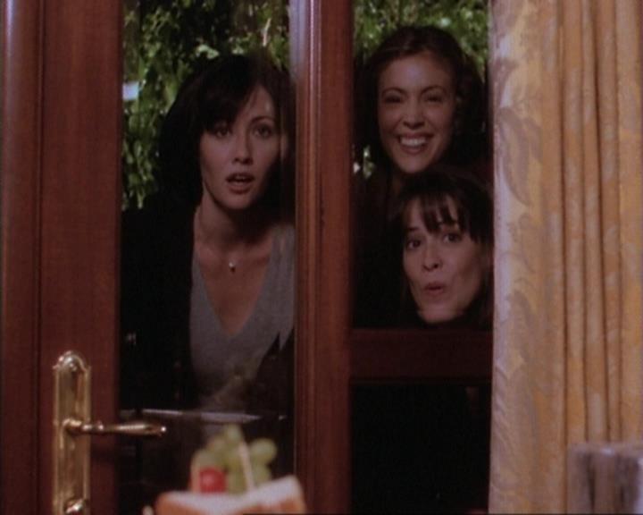 Charmed-Online-dot-net_106TheWeddingFromHell1651.jpg