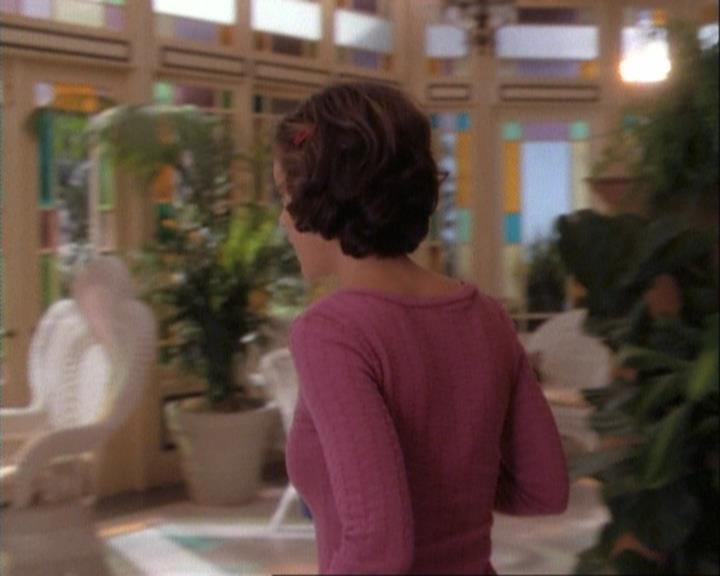 Charmed-Online-dot-net_106TheWeddingFromHell1691.jpg Charmed-Online-dot-net_106TheWeddingFromHell1691.jpg