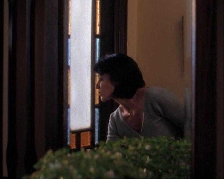 Charmed-Online-dot-net_106TheWeddingFromHell1778.jpg Charmed-Online-dot-net_106TheWeddingFromHell1778.jpg