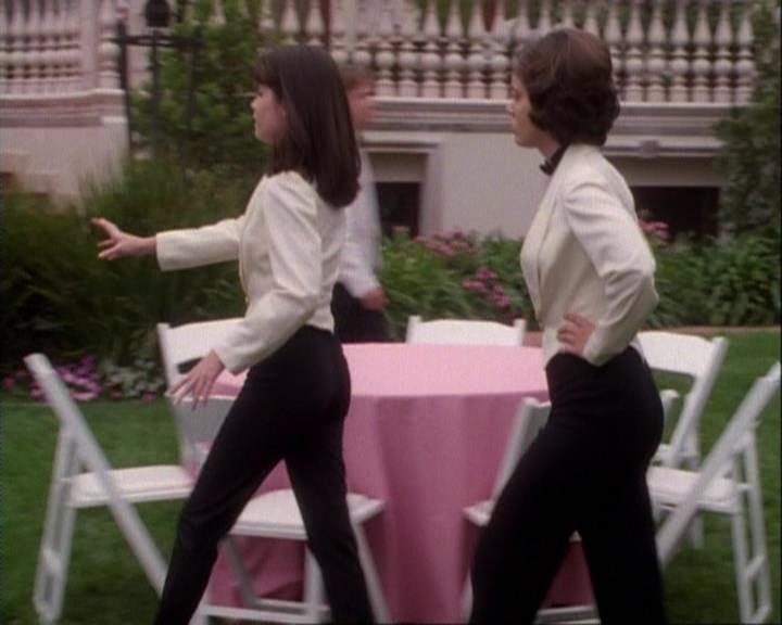 Charmed-Online-dot-net_106TheWeddingFromHell1801.jpg Charmed-Online-dot-net_106TheWeddingFromHell1801.jpg