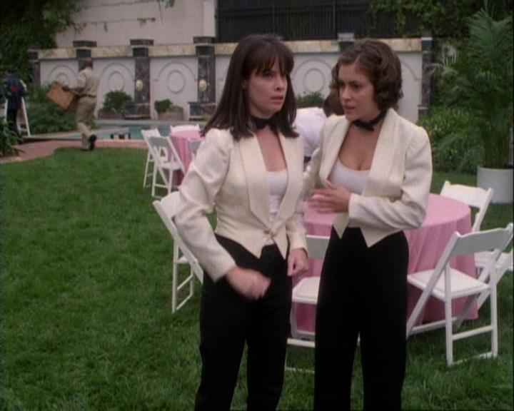 Charmed-Online-dot-net_106TheWeddingFromHell1812.jpg Charmed-Online-dot-net_106TheWeddingFromHell1812.jpg