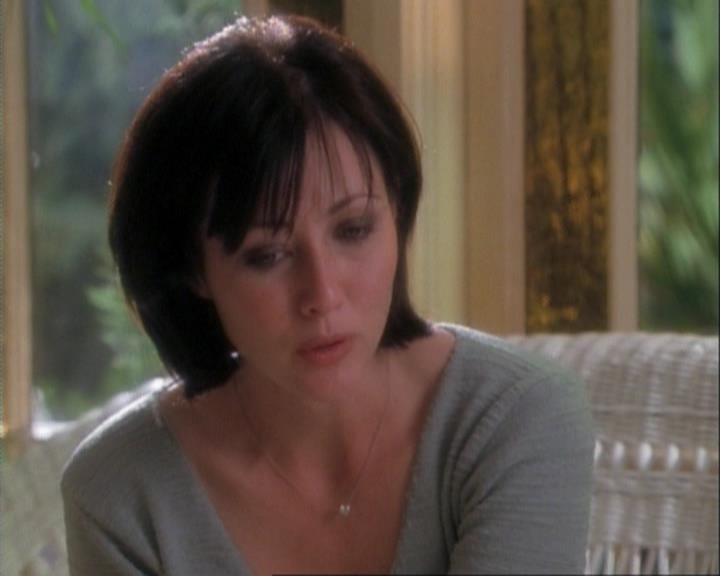 Charmed-Online-dot-net_106TheWeddingFromHell1859.jpg Charmed-Online-dot-net_106TheWeddingFromHell1859.jpg