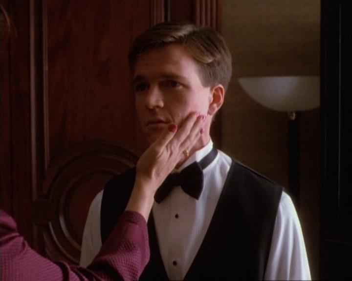 Charmed-Online-dot-net_106TheWeddingFromHell1950.jpg Charmed-Online-dot-net_106TheWeddingFromHell1950.jpg