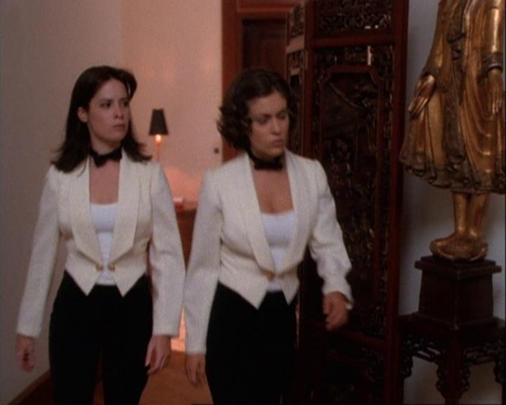 Charmed-Online-dot-net_106TheWeddingFromHell1954.jpg Charmed-Online-dot-net_106TheWeddingFromHell1954.jpg