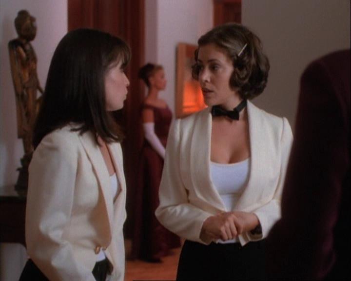 Charmed-Online-dot-net_106TheWeddingFromHell1996.jpg Charmed-Online-dot-net_106TheWeddingFromHell1996.jpg