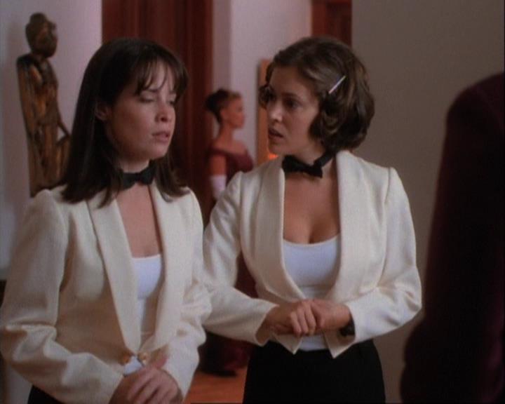 Charmed-Online-dot-net_106TheWeddingFromHell1999.jpg Charmed-Online-dot-net_106TheWeddingFromHell1999.jpg