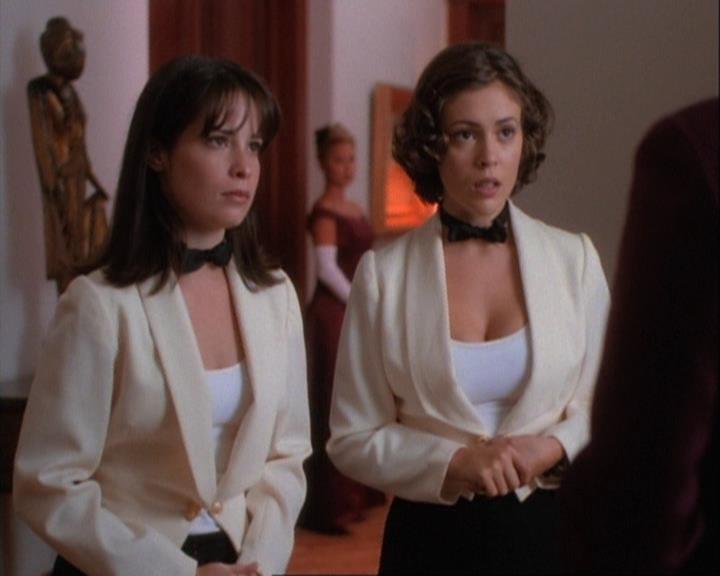 Charmed-Online-dot-net_106TheWeddingFromHell2003.jpg Charmed-Online-dot-net_106TheWeddingFromHell2003.jpg