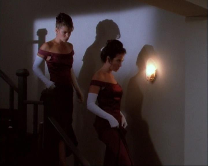 Charmed-Online-dot-net_106TheWeddingFromHell2078.jpg Charmed-Online-dot-net_106TheWeddingFromHell2078.jpg