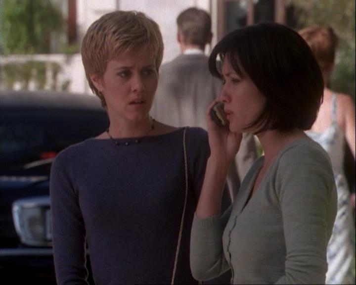 Charmed-Online-dot-net_106TheWeddingFromHell2119.jpg Charmed-Online-dot-net_106TheWeddingFromHell2119.jpg