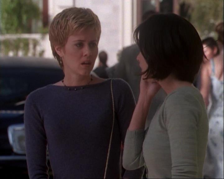 Charmed-Online-dot-net_106TheWeddingFromHell2120.jpg Charmed-Online-dot-net_106TheWeddingFromHell2120.jpg