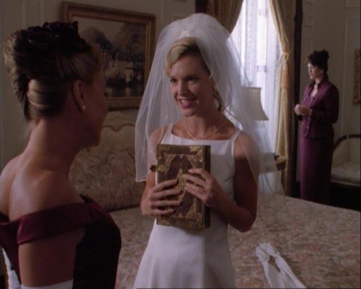 Charmed-Online-dot-net_106TheWeddingFromHell2139.jpg
