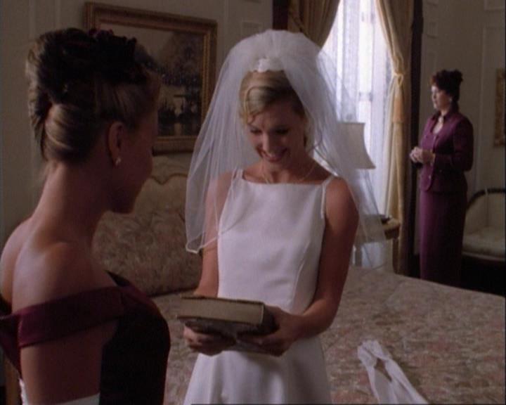 Charmed-Online-dot-net_106TheWeddingFromHell2141.jpg